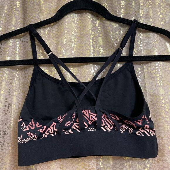 PINK Victorias Secret Ultimate Pink Black Ombre Logo Sports Bra, Small - Picture 2 of 5